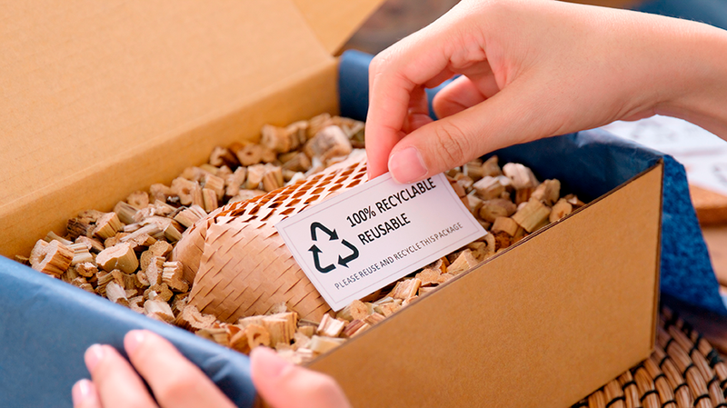 Choose eco-friendly packaging